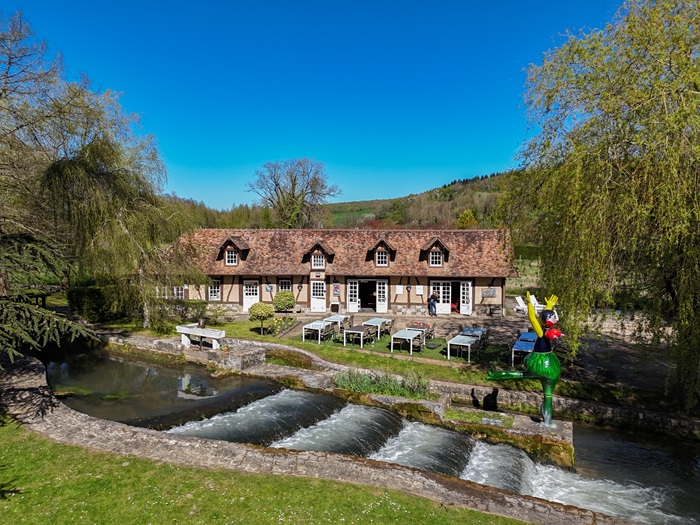 achat vente Château Médiéval a vendre  ISMH en très bon état , dépendances, plusieurs habitations Rouen  à 25 km, 100 km de Paris SEINE MARITIME NORMANDIE
