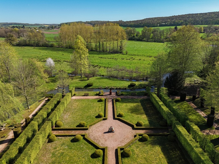 achat vente Château Médiéval a vendre  ISMH en très bon état , dépendances, plusieurs habitations Rouen  à 25 km, 100 km de Paris SEINE MARITIME NORMANDIE