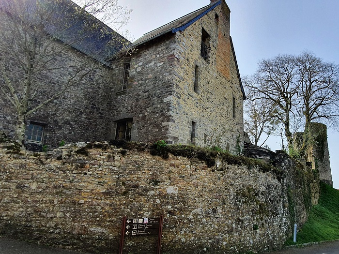 achat vente Maison Médiévale a vendre   Sainte-Suzanne , entre Laval et Le Mans MAYENNE PAYS DE LA LOIRE