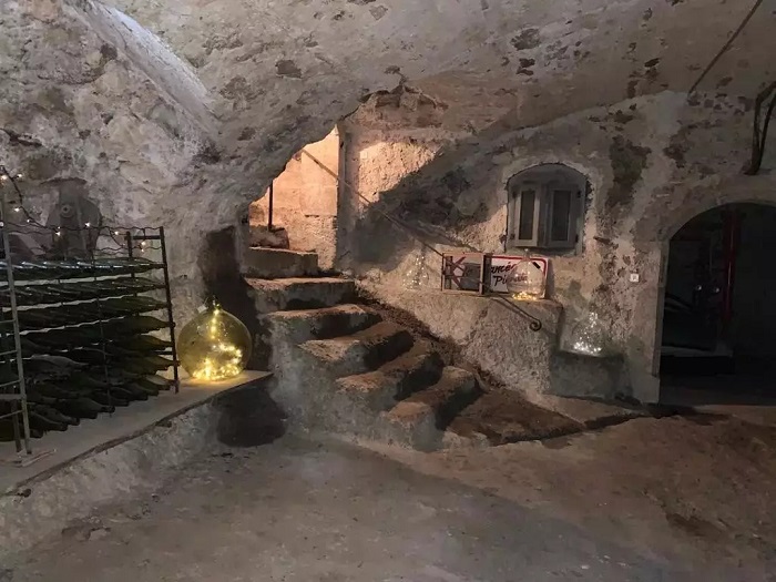 achat vente Château Médiéval a vendre  , dépendances Pont d'Ain , à 1h15 de Genève et 50 mn de Lyon AIN RHONE ALPES