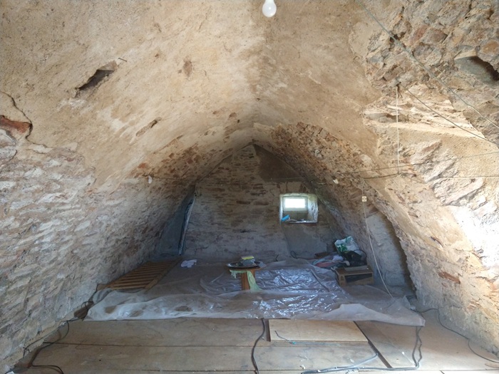 achat vente Ancienne Maison-Forte a vendre   Rodez  à 10 mn, dans un hameau au calme AVEYRON MIDI PYRENEES