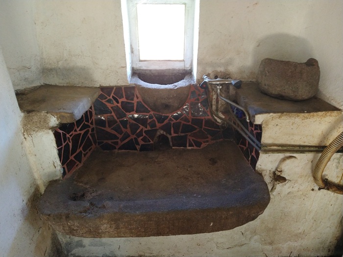 achat vente Ancienne Maison-Forte a vendre   Rodez  à 10 mn, dans un hameau au calme AVEYRON MIDI PYRENEES