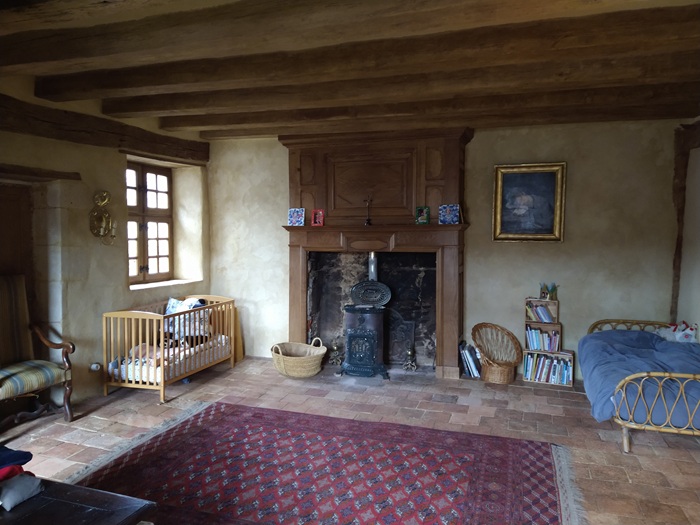 achat vente Partie de Manoir Médiéval a vendre  à finir de restaurer , dépendances Tours  à 30 mn, Paris 2h15 (TGV) INDRE ET LOIRE CENTRE