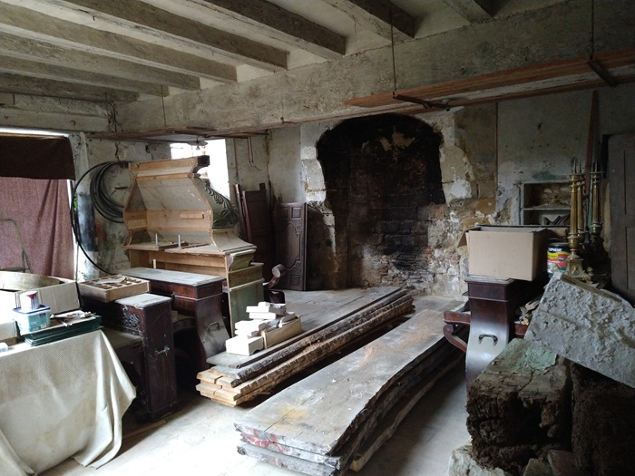 achat vente Partie de Manoir Médiéval a vendre  à finir de restaurer , dépendances Tours  à 30 mn, Paris 2h15 (TGV) INDRE ET LOIRE CENTRE