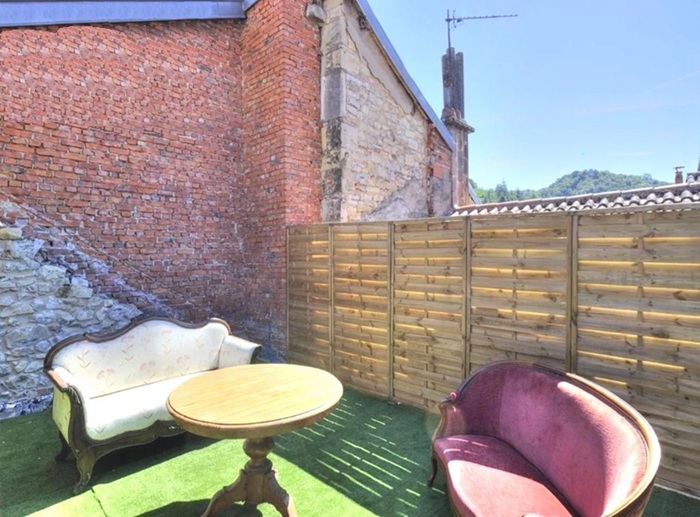 achat vente Maison Médiévale Polyvalente a vendre  en parfait état  Rodez  et A20 à 50 mn, cœur de cité historique AVEYRON MIDI PYRENEES