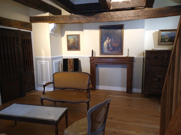 achat vente Maison Médiévale Polyvalente a vendre  en parfait état  Rodez  et A20 à 50 mn, cœur de cité historique AVEYRON MIDI PYRENEES