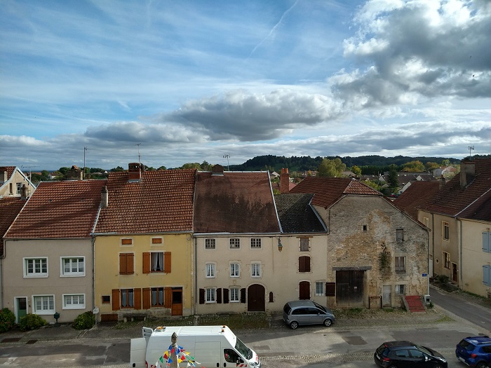 achat vente Demeure Renaissance a vendre  ISMH en totalité à restaurer , dépendance, caves Dijon  à 1h (TGV), dans une ville historique HAUTE SAONE FRANCHE COMTE