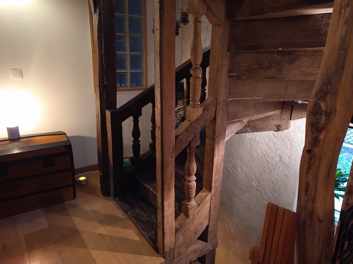 achat vente Demeure Médiévale Pressoir Banal a vendre  en parfait état , grange, puits Orléans  à 40 mn, 1h50 Paris LOIRET CENTRE