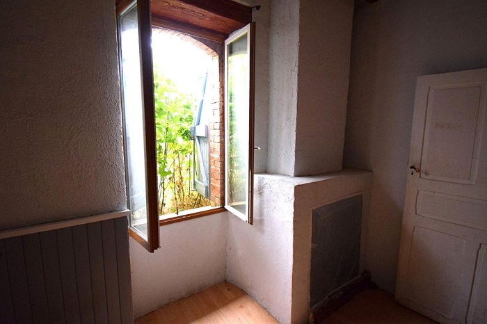 achat vente Ferme fortifiée Médiévale a vendre  inscrite ISMH , maison de métayer, pigeonnier, grange Caussade  TARN ET GARONNE MIDI PYRENEES