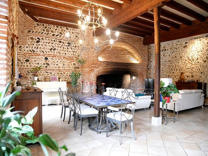 achat vente Demeure Médiévale a vendre  , dépendances, piscine Cazères  HAUTE GARONNE MIDI PYRENEES