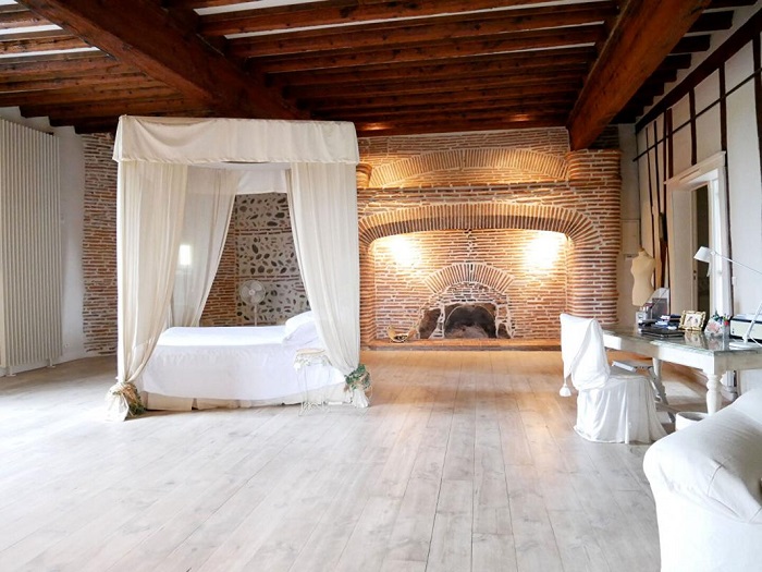 achat vente Demeure Médiévale a vendre  , dépendances, piscine Cazères  HAUTE GARONNE MIDI PYRENEES