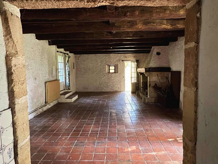 achat vente Propriété a vendre  à restaurer , dépendances, piscine Saint-Raphael , sur les coteaux de la région d'Excideuil DORDOGNE AQUITAINE
