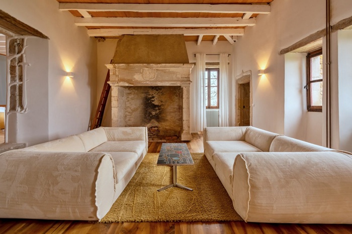 achat vente Château Médiéval a vendre  classé MH , dépendances, piscine Figeac  LOT MIDI PYRENEES