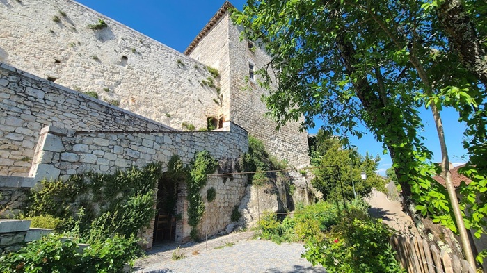 achat vente Tour Médiévale a vendre  , piscine, puits Lauzerte , dans une bastide médiévale, vue panoramique TARN ET GARONNE MIDI PYRENEES