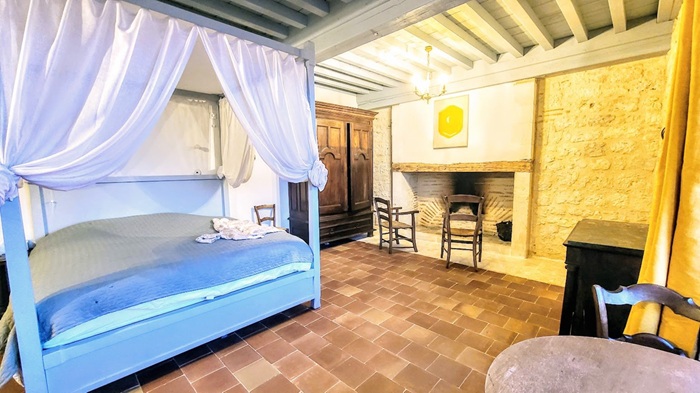 achat vente Tour Médiévale a vendre  , piscine, puits Lauzerte , dans une bastide médiévale, vue panoramique TARN ET GARONNE MIDI PYRENEES