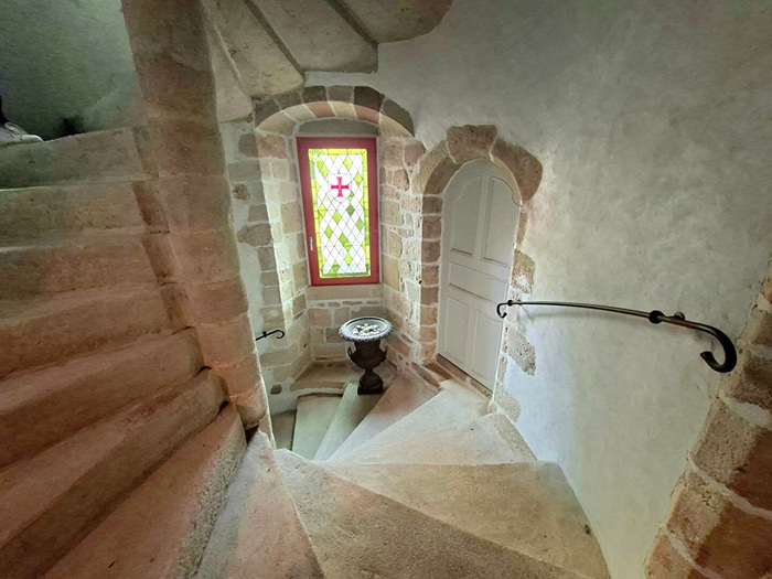 achat vente Demeure Médiévale a vendre  en parfait état  Beaulieu-sur-Dordogne , quartier historique CORREZE LIMOUSIN