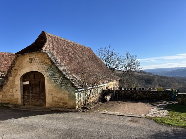 achat vente Ancienne Maison-Forte Médiévale a vendre  , dépendance, 2nde maison Faycelles , à 10 mn Figeac LOT MIDI PYRENEES
