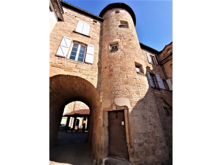 achat vente Logis porte Médiéval a vendre   Figeac  LOT MIDI PYRENEES